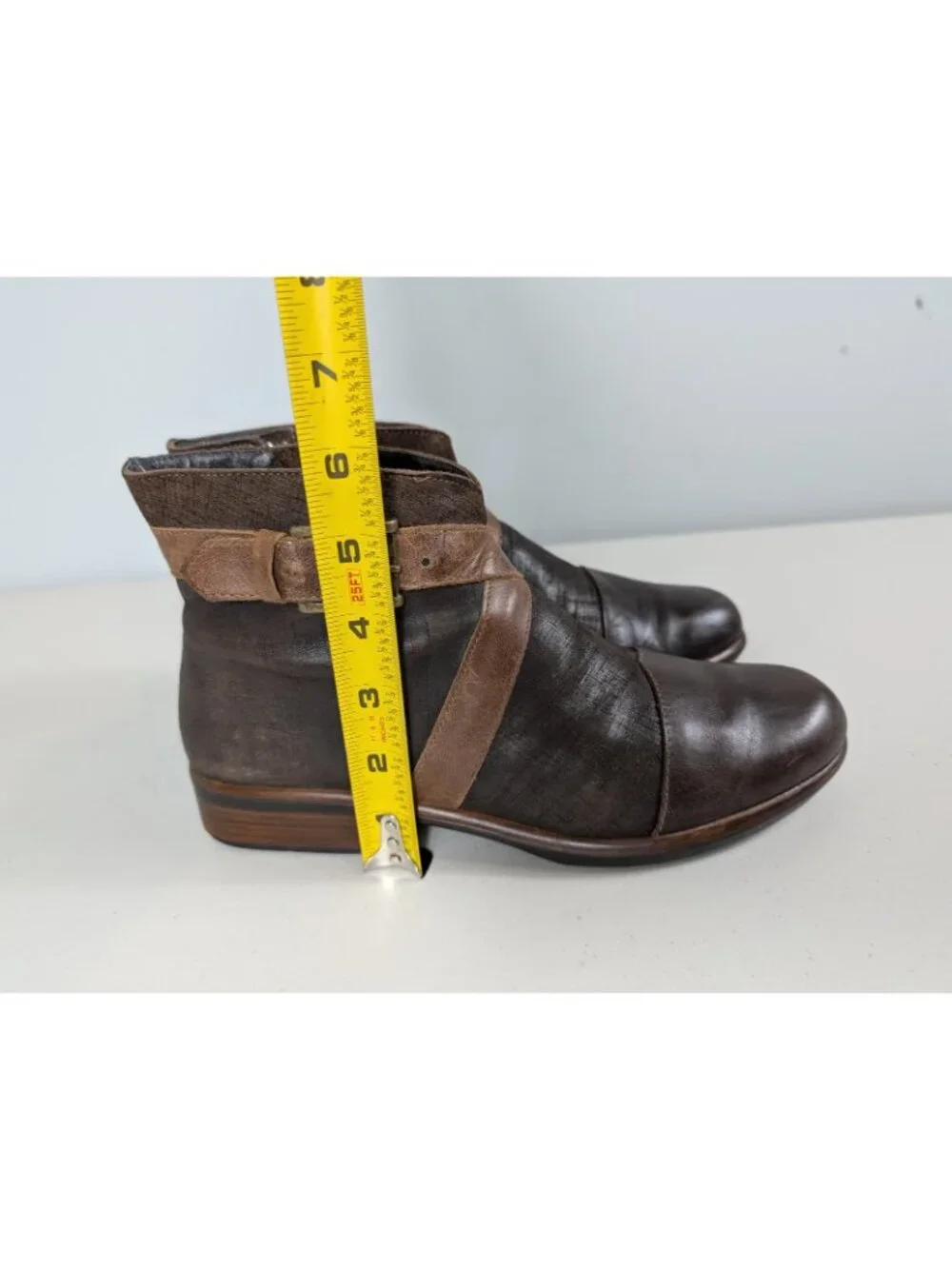 Naot Brown Leather Ankle Boots with Buckle & Side Zipper Closure women's size 7
